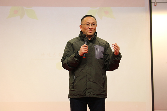 商学院院长 徐立清.JPG